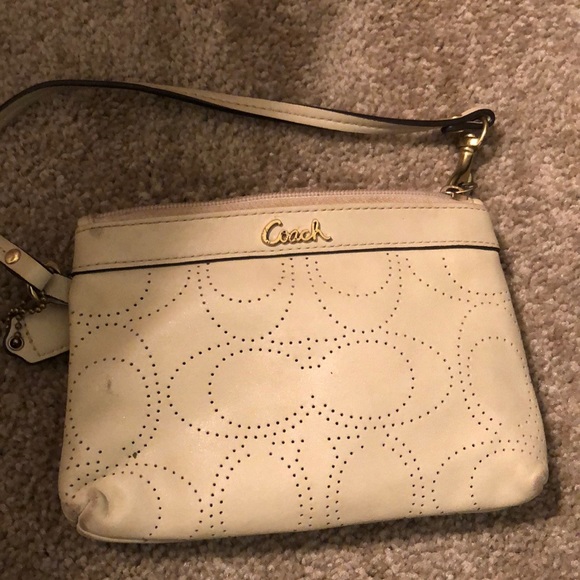 Coach Handbags - Coach clutch
